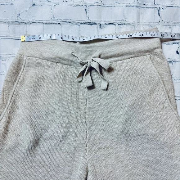 H&M Basics Wool Blend Knit Jogger Pull On Pants Size XS Lounge Leisure Tan - Picture 4 of 8